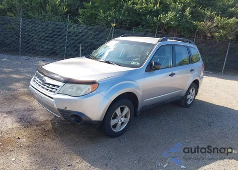 2012 Subaru Forester 2.5X z USA, uszkodzony, nr VIN JF2SHABC0CH427586